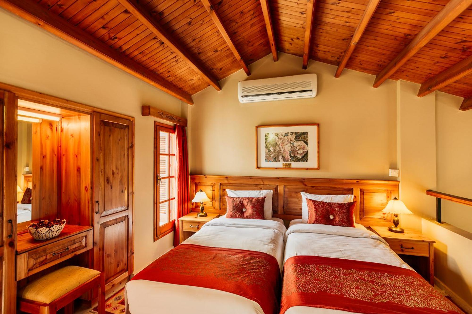 Almond Holiday Village Kyrenia  Extérieur photo